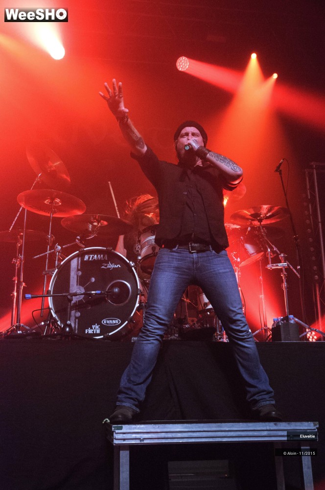 13/16 photos du spectacle Eluvetie