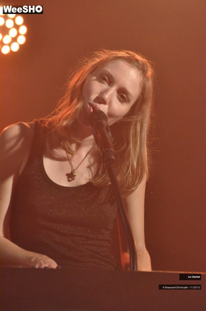 10/48 photos du spectacle Liz Cherhal