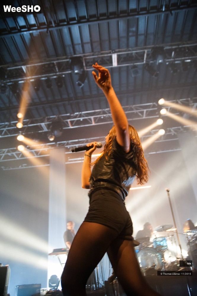 4/35 photos du spectacle Izia