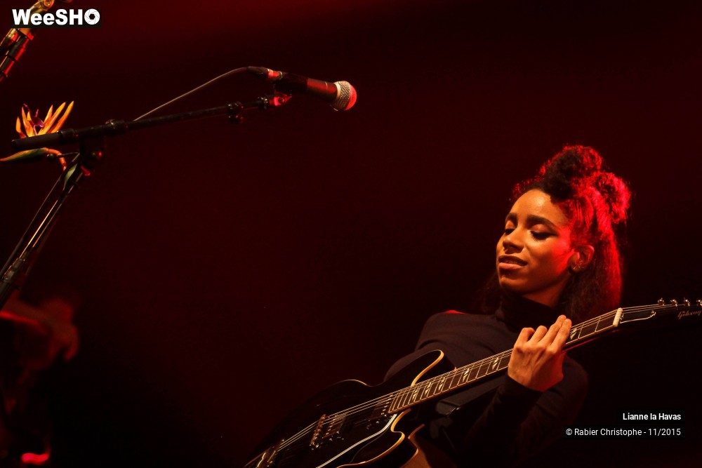 10/37 photos du spectacle Lianne la Havas
