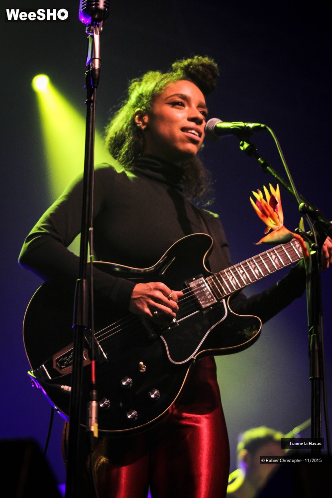 14/37 photos du spectacle Lianne la Havas