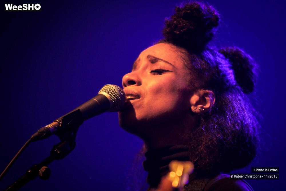 24/37 photos du spectacle Lianne la Havas