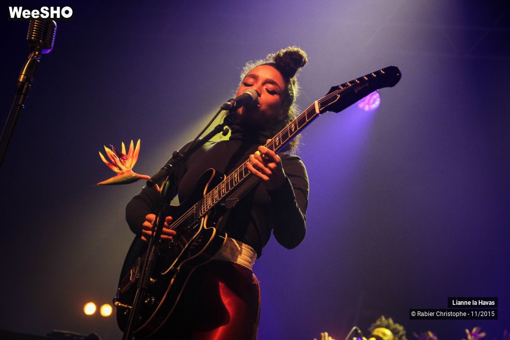 36/37 photos du spectacle Lianne la Havas