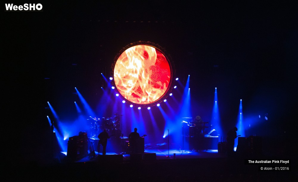 13/18 photos du spectacle the Australian Pink Floyd show