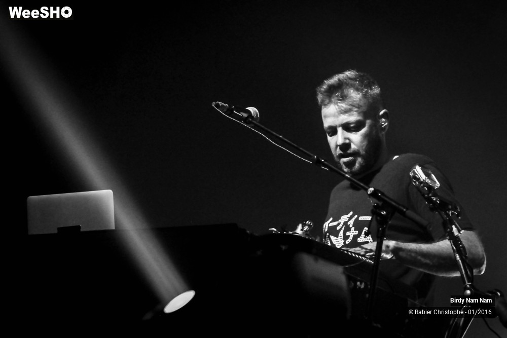 18/24 photos du spectacle Birdy Nam Nam