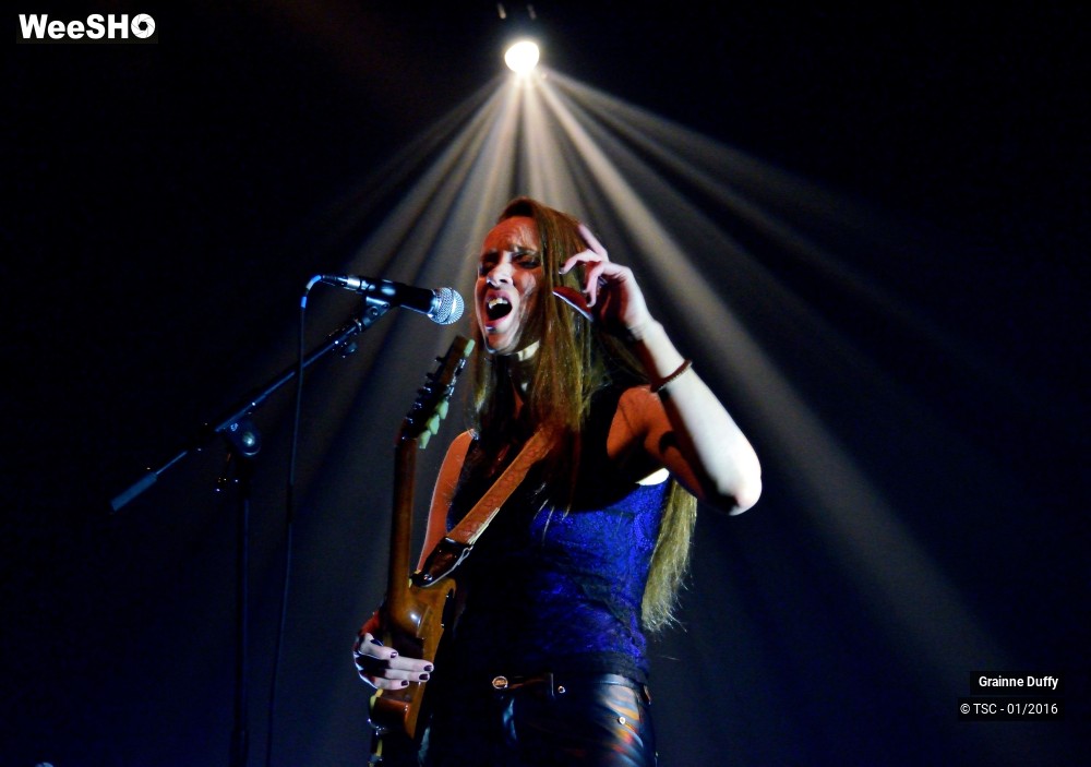 2/23 photos du spectacle Grainne Duffy