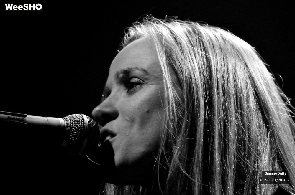 21/23 photos du spectacle Grainne Duffy