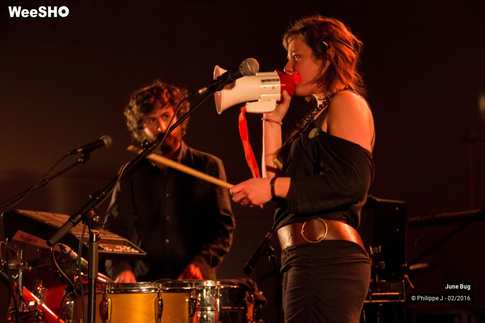 1/13 photos du spectacle June Bug