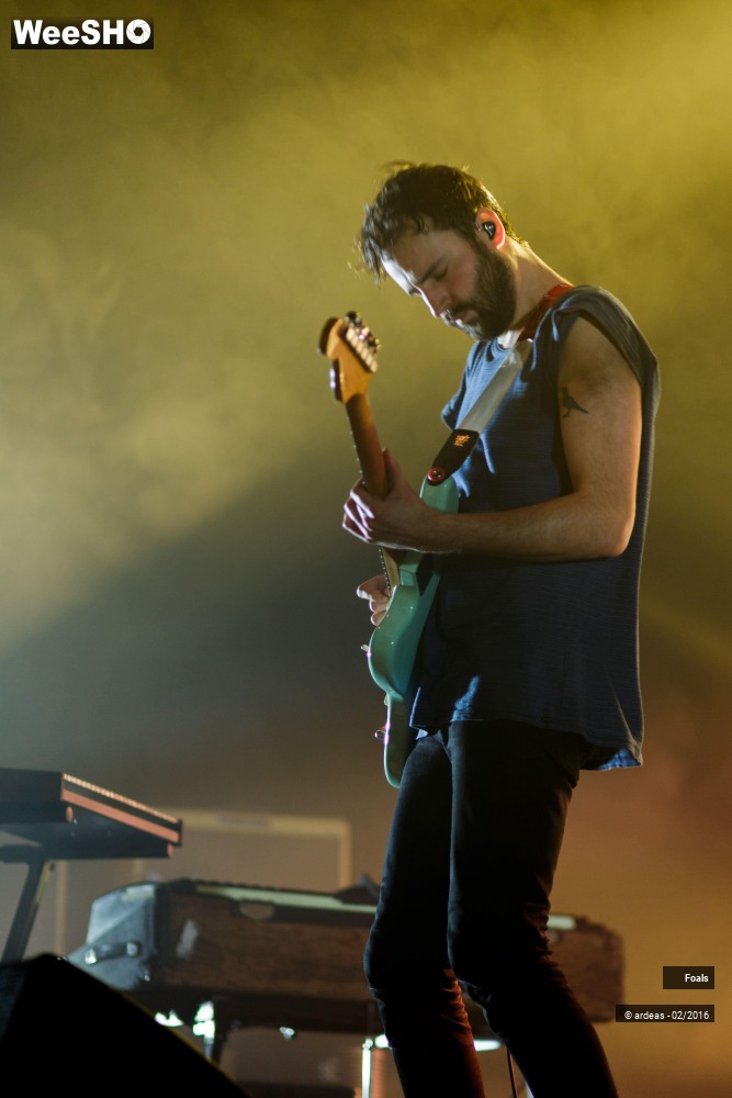 14/39 photos du spectacle Foals
