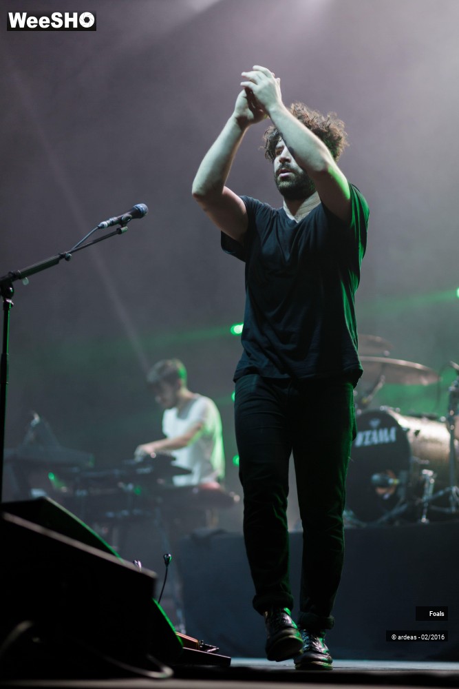 22/39 photos du spectacle Foals