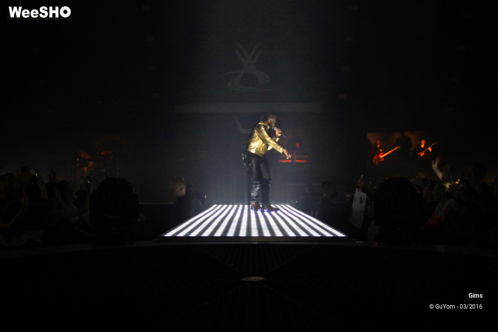 17/38 photos du spectacle Gims