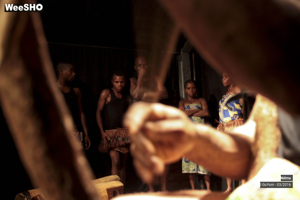 6/49 photos du spectacle Ndima