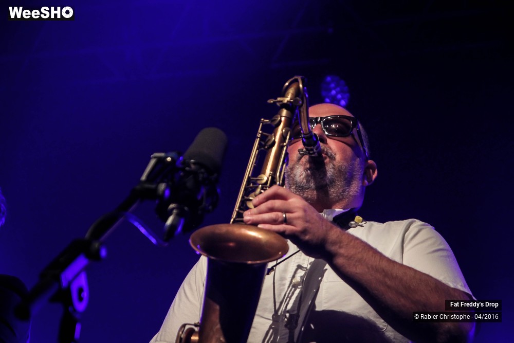 8/31 photos du spectacle Fat Freddy's Drop