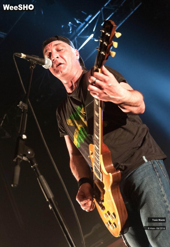 3/14 photos du spectacle Toxic waste