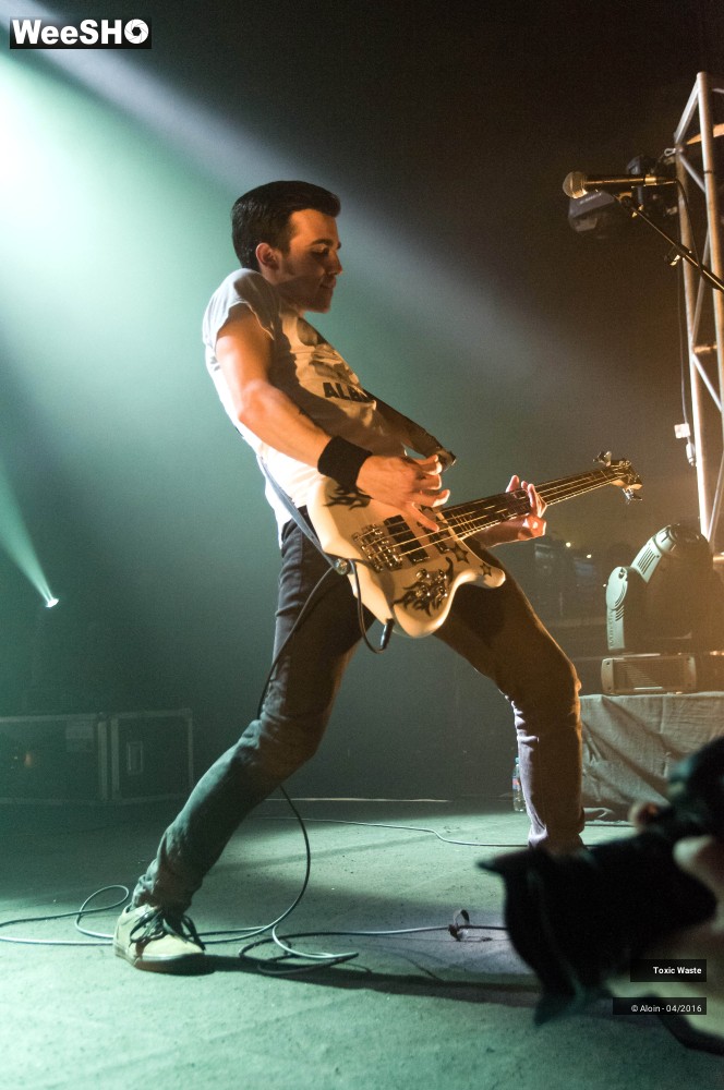 12/14 photos du spectacle Toxic waste