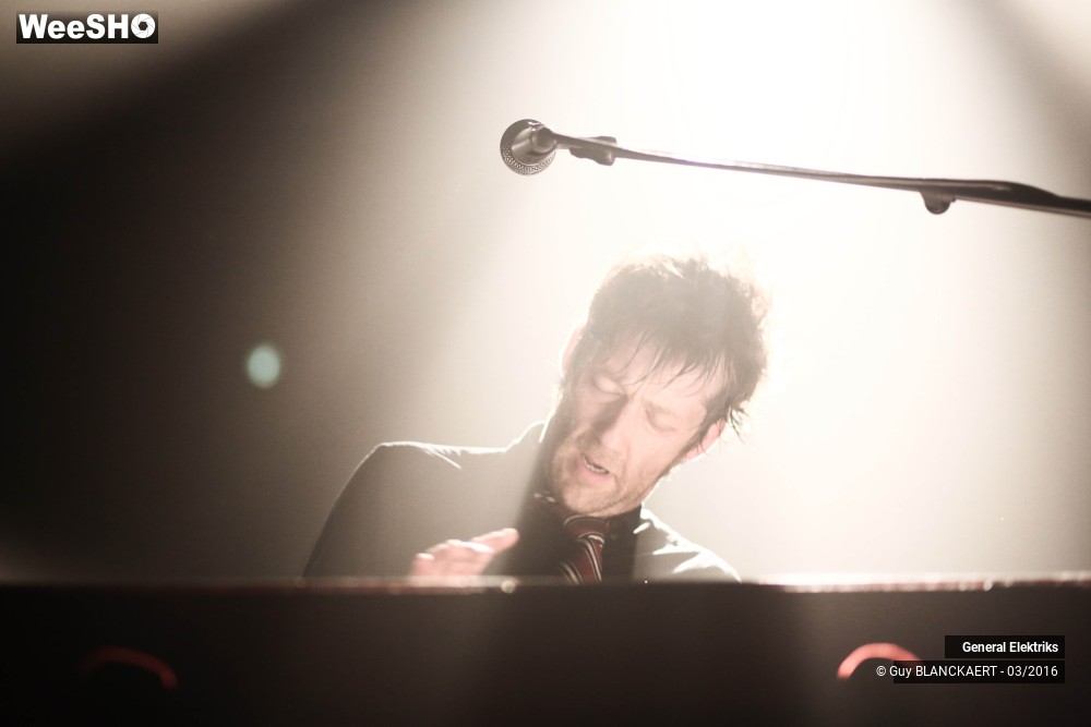 12/17 photos du spectacle General Elektriks