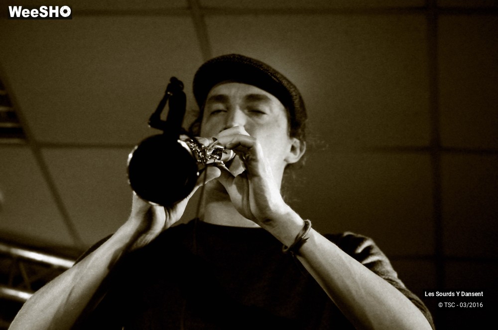 2/14 photos du spectacle Les sourds y dansent