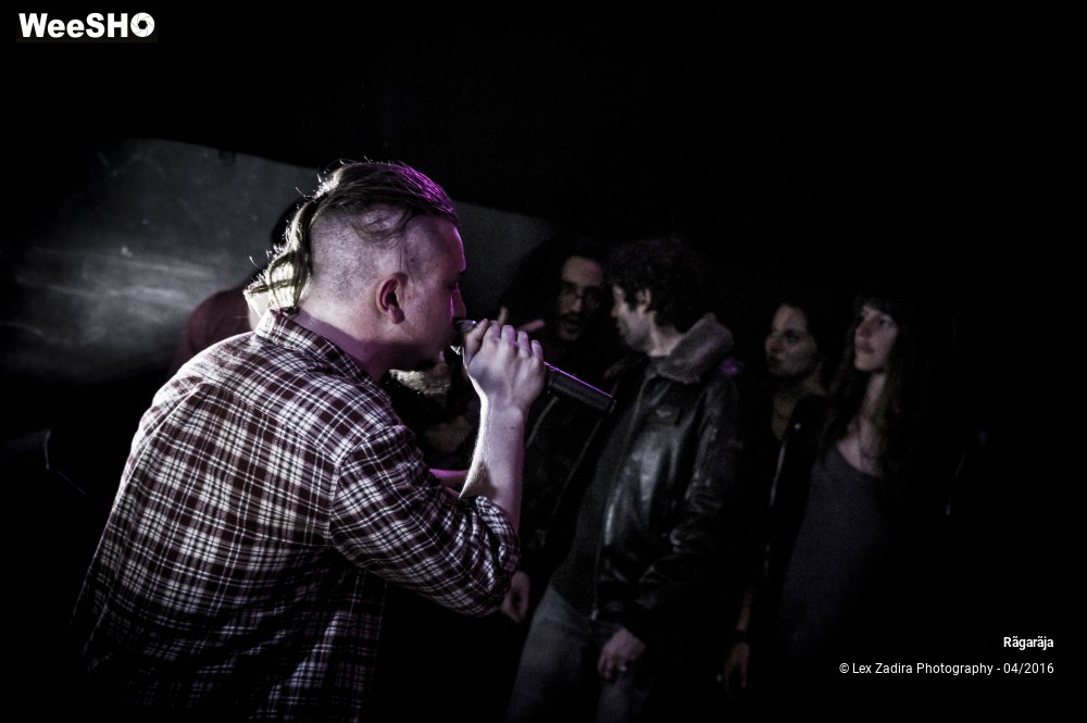 14/26 photos du spectacle Rãgarãja