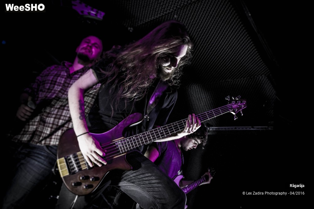 16/26 photos du spectacle Rãgarãja