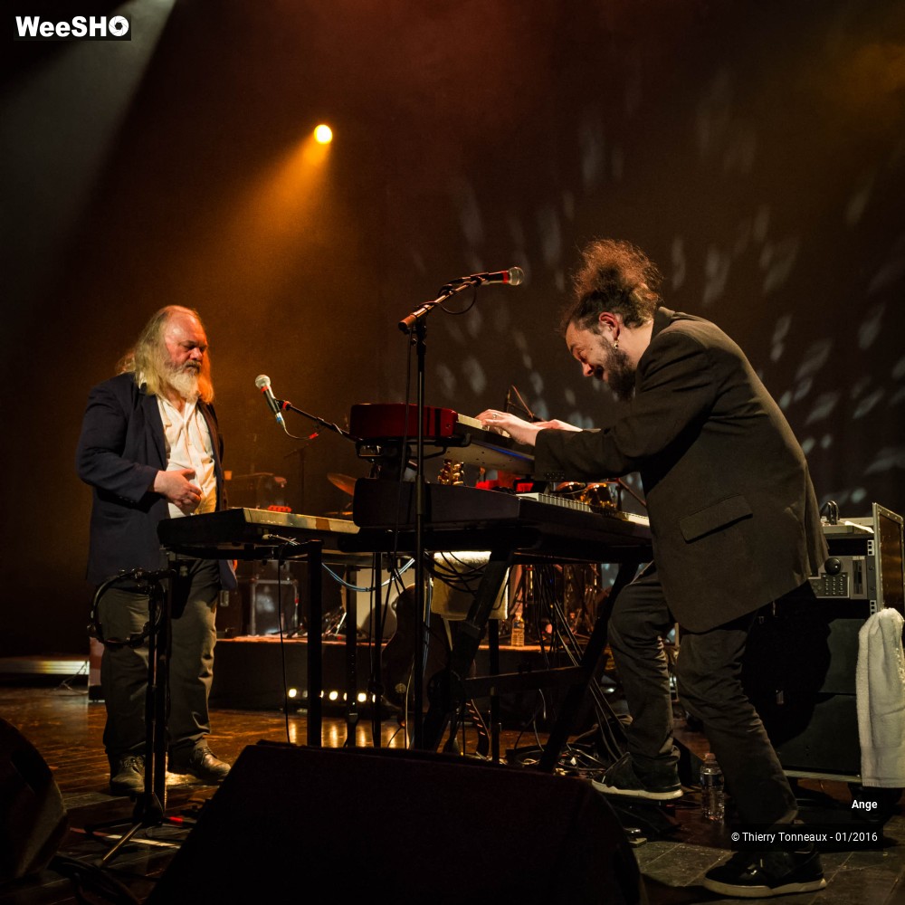 25/49 photos du spectacle Ange