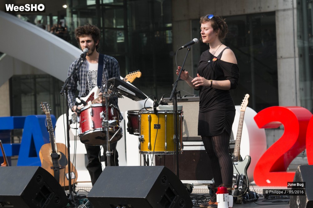 19/20 photos du spectacle June Bug