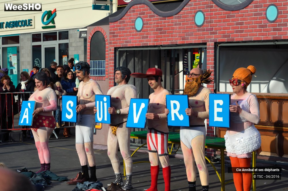 9/30 photos du spectacle Economic strip