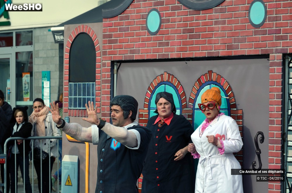 14/30 photos du spectacle Economic strip