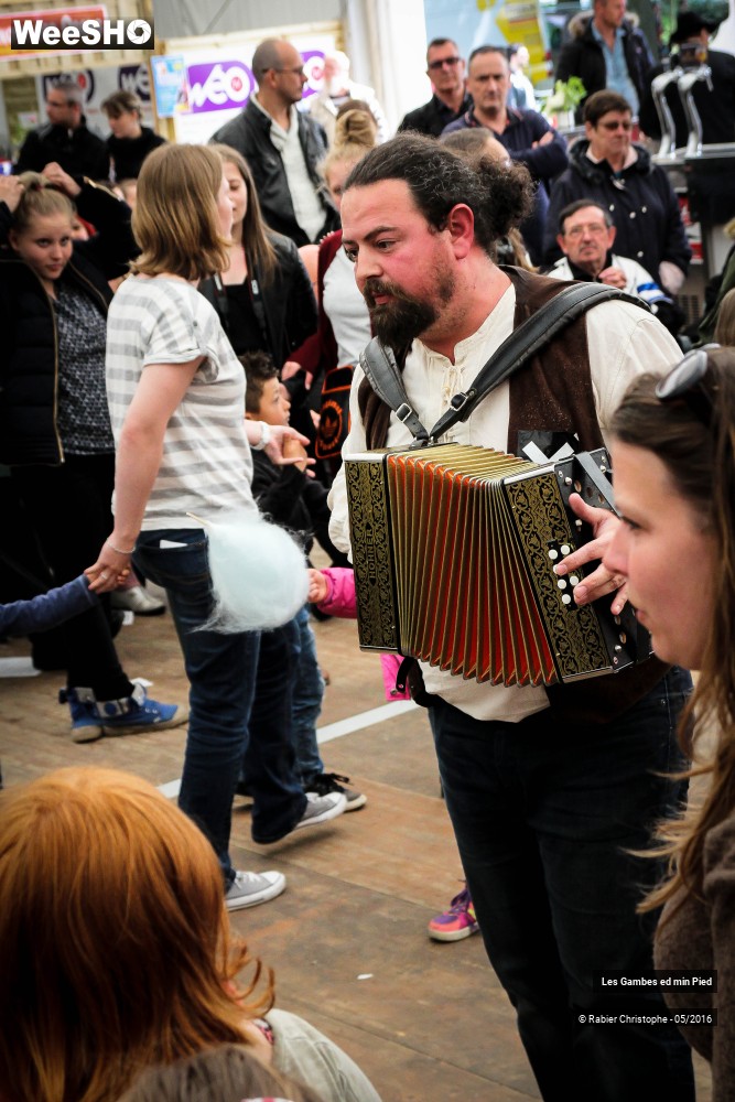 1/33 photos du spectacle Les Gambes ed min Pied