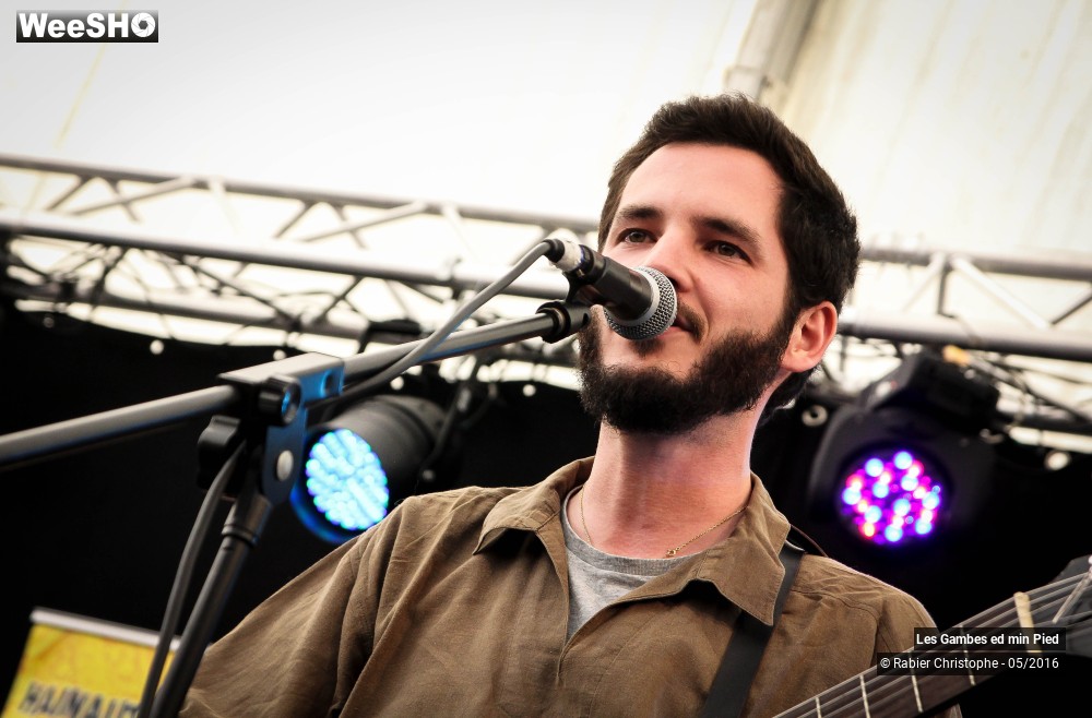 12/33 photos du spectacle Les Gambes ed min Pied