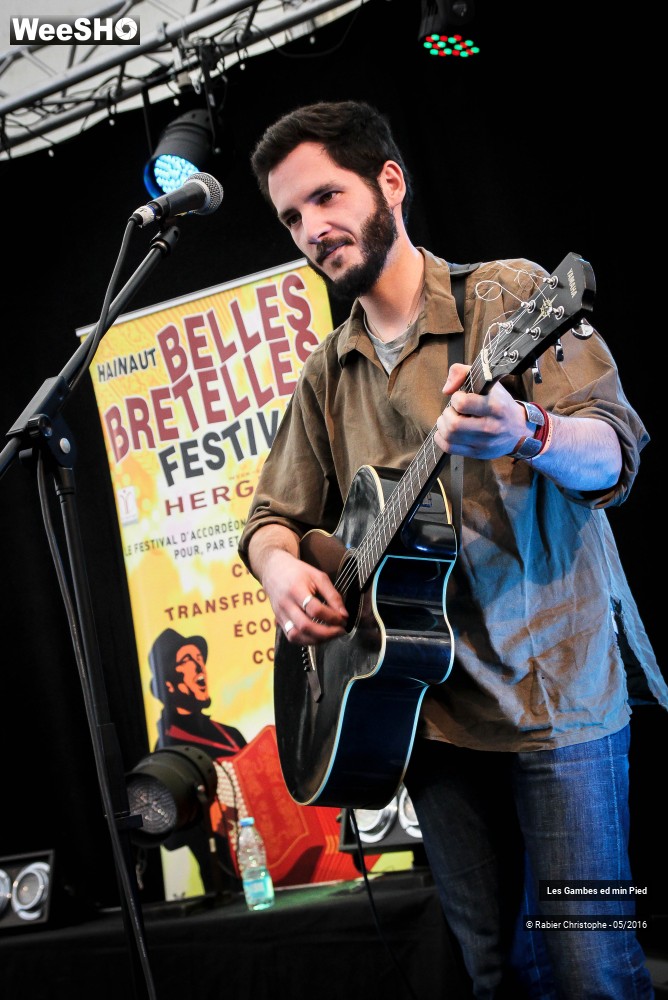 17/33 photos du spectacle Les Gambes ed min Pied