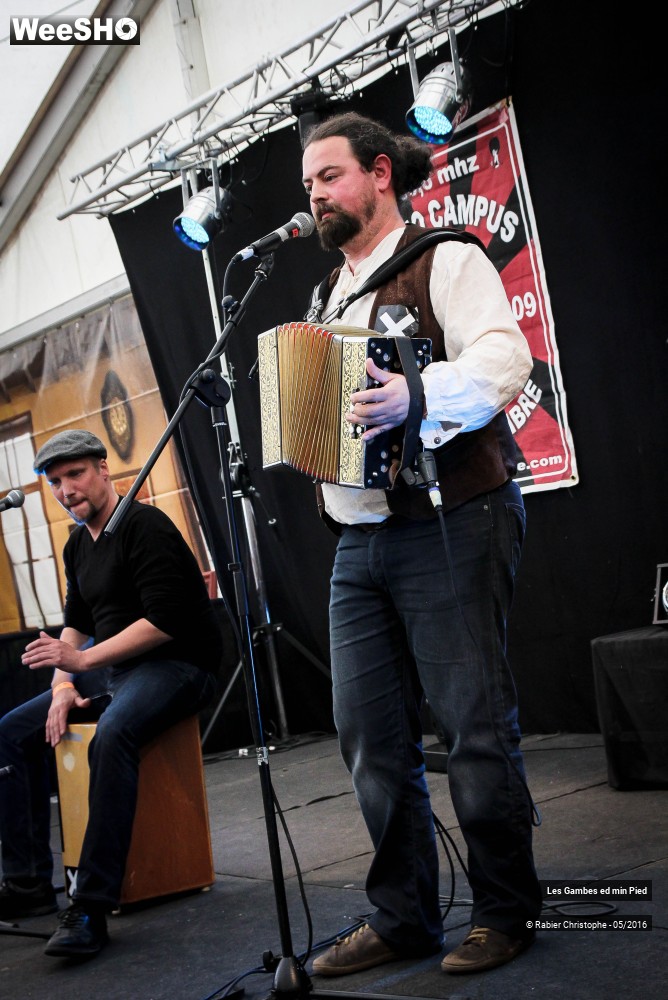 21/33 photos du spectacle Les Gambes ed min Pied