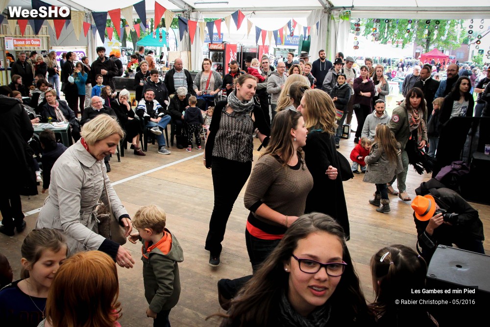 31/33 photos du spectacle Les Gambes ed min Pied