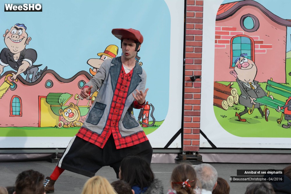 40/47 photos du spectacle Economic Strip