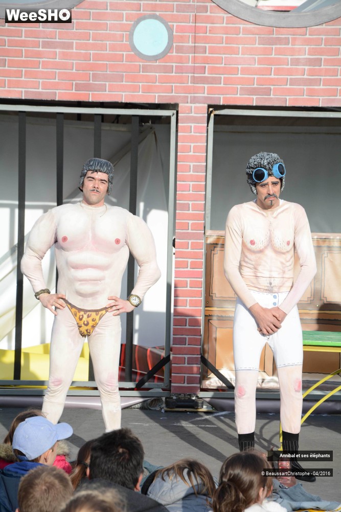 43/47 photos du spectacle Economic Strip