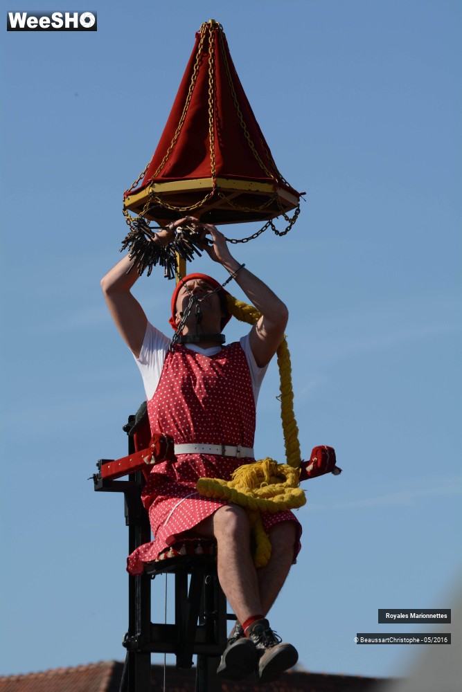 22/24 photos du spectacle Fraise au balcon