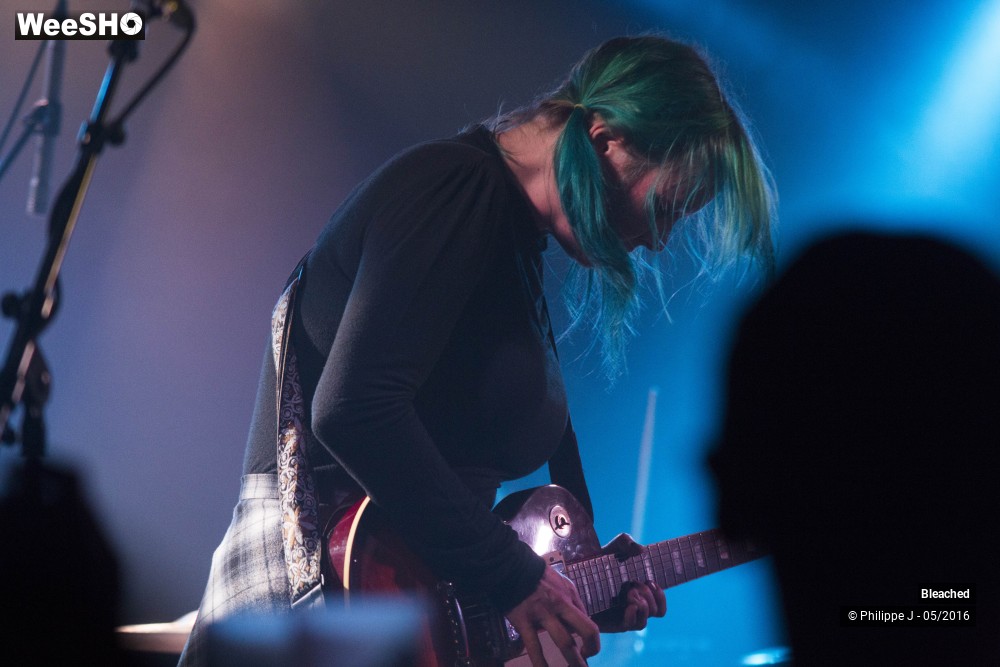 3/15 photos du spectacle Bleached