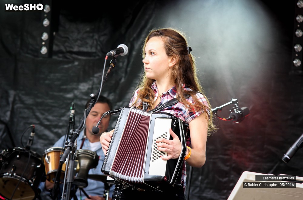 13/49 photos du spectacle Les fieres bretelles