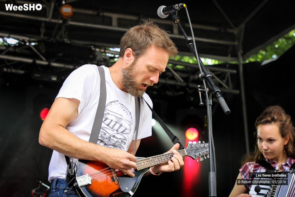 18/49 photos du spectacle Les fieres bretelles