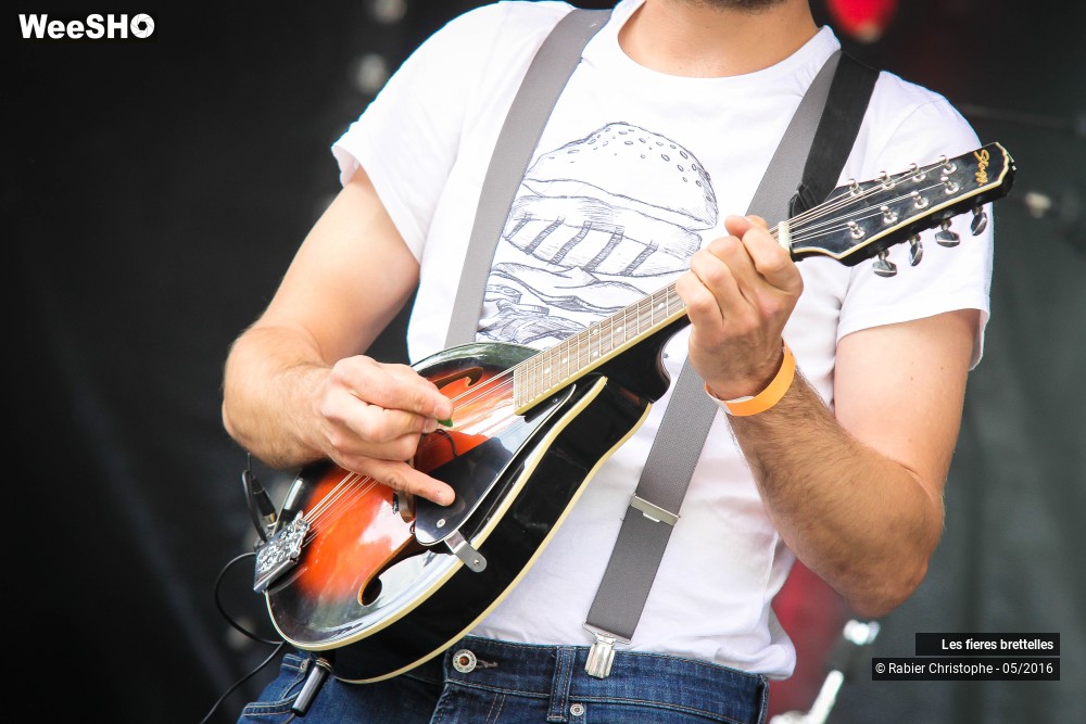 23/49 photos du spectacle Les fieres bretelles