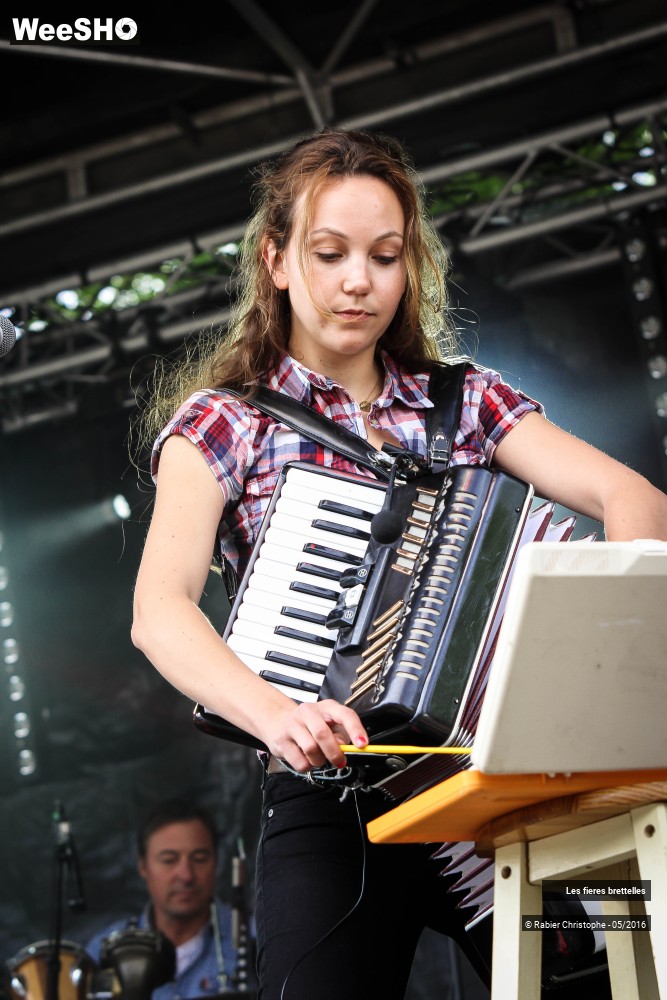 24/49 photos du spectacle Les fieres bretelles