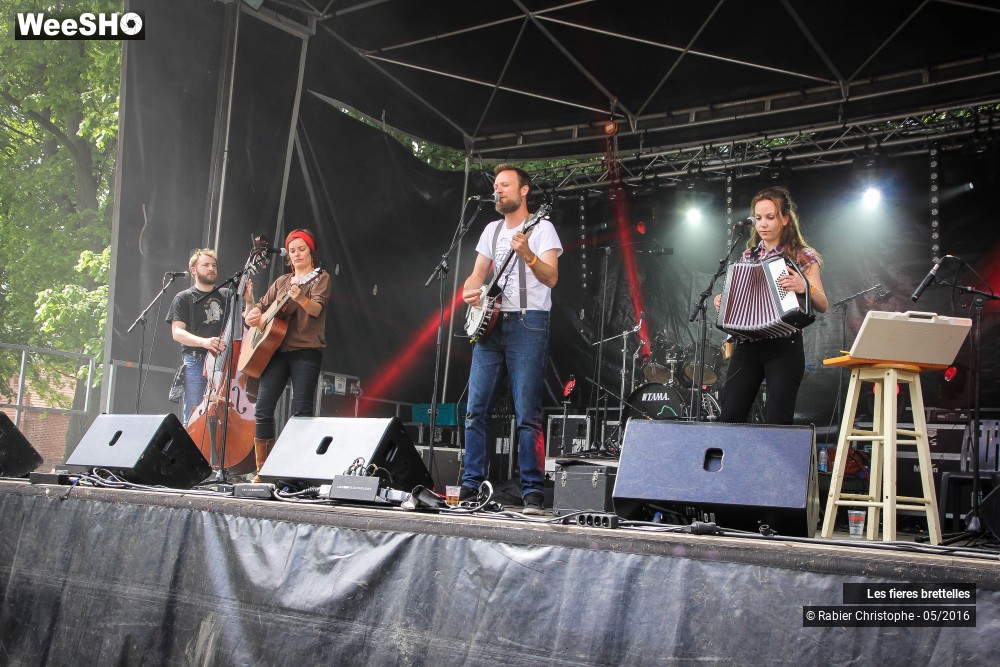 29/49 photos du spectacle Les fieres bretelles