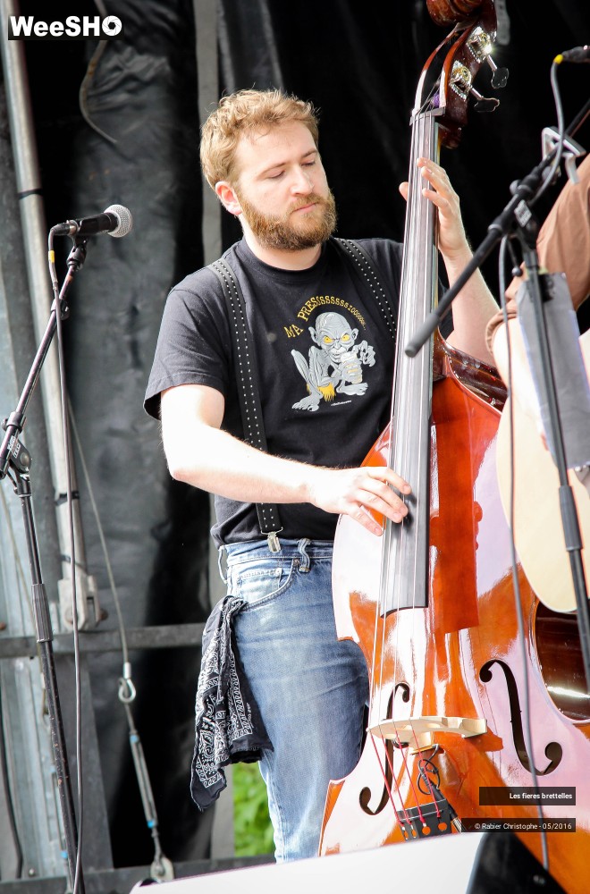 44/49 photos du spectacle Les fieres bretelles