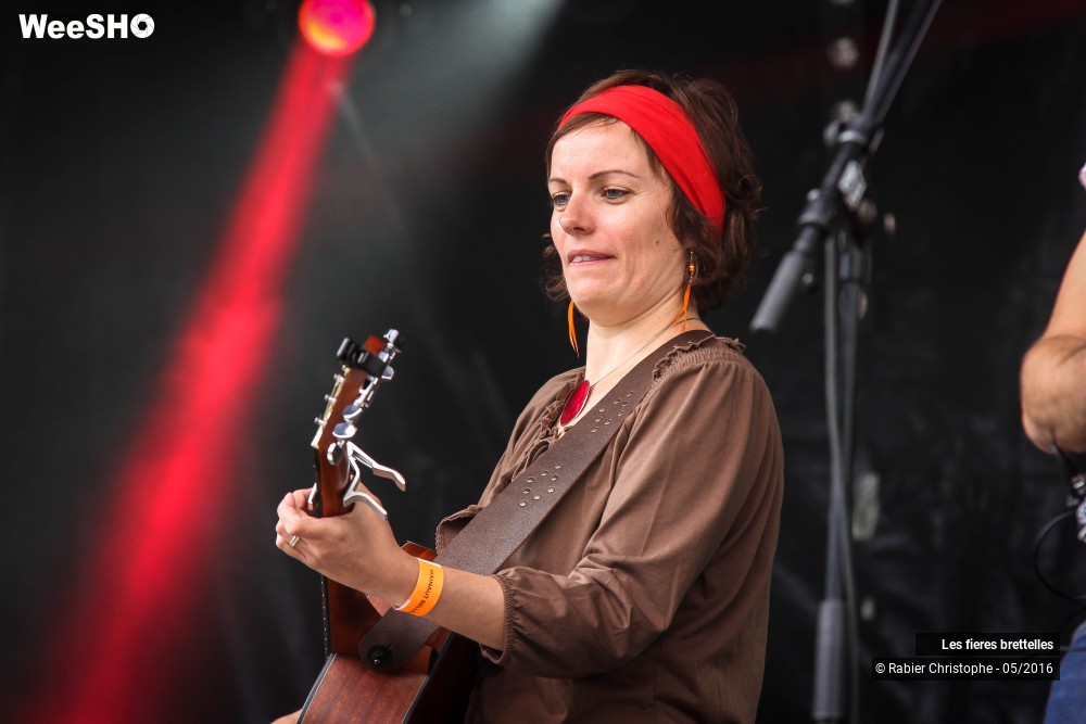 45/49 photos du spectacle Les fieres bretelles