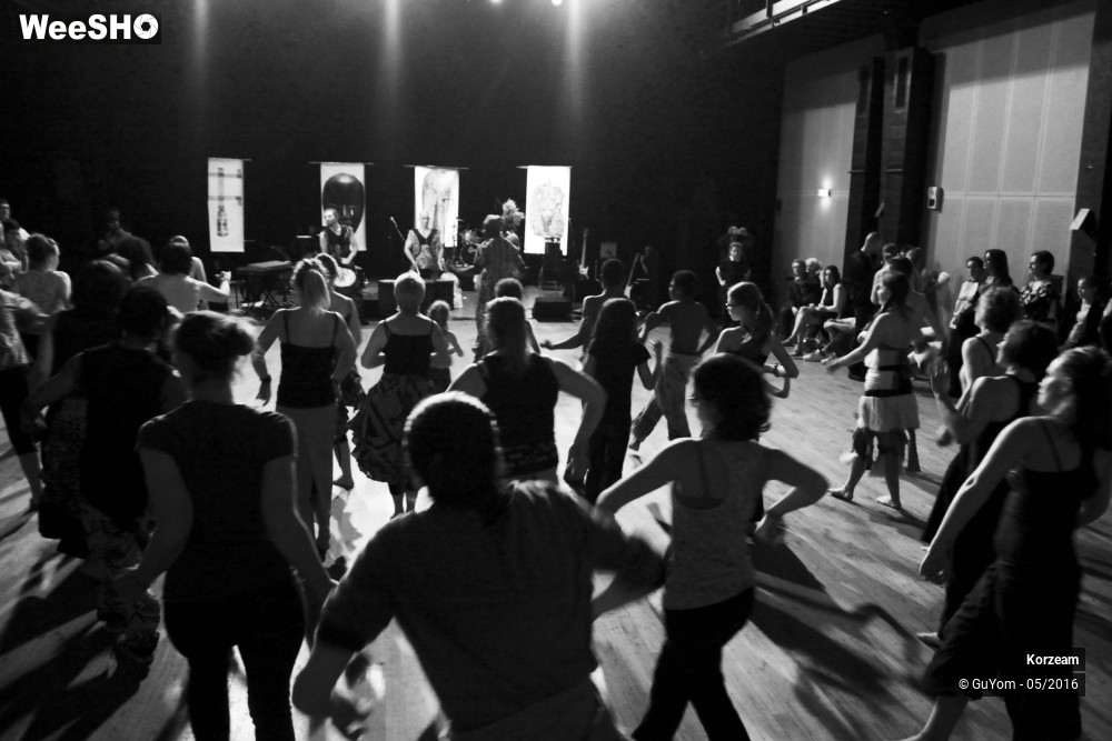 15/46 photos du spectacle Big Bal Africain Danse