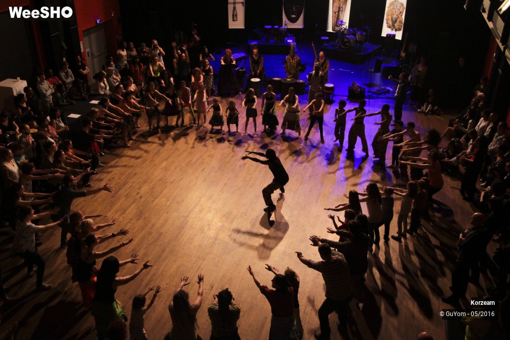 29/46 photos du spectacle Big Bal Africain Danse