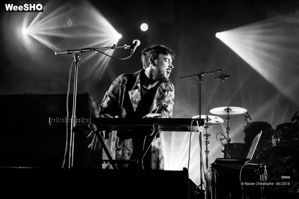 14/27 photos du spectacle Unno