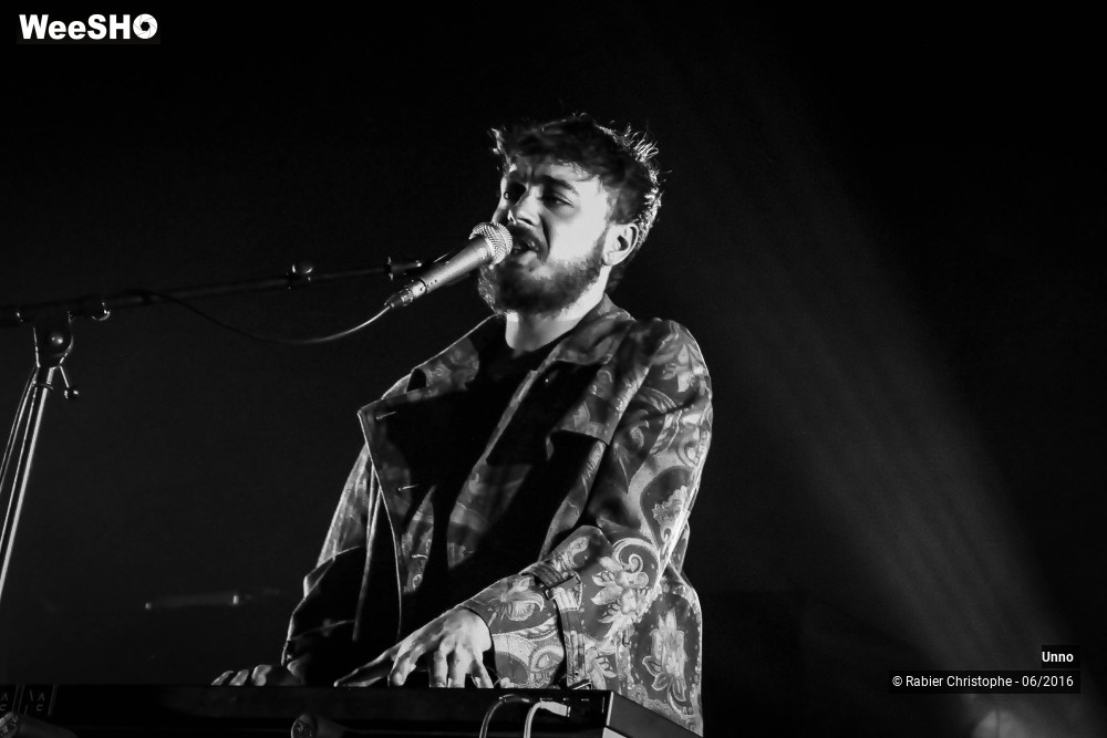 15/27 photos du spectacle Unno