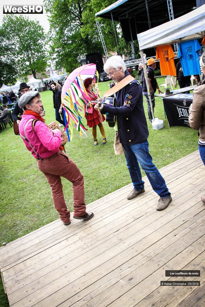 8/10 photos du spectacle Les Souffleurs de mots