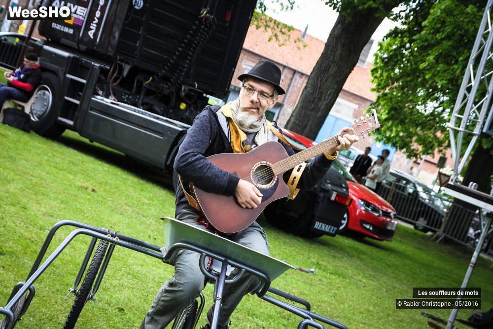 9/10 photos du spectacle Les Souffleurs de mots