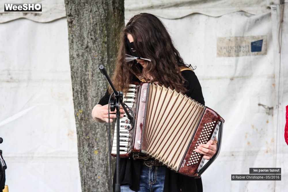 2/22 photos du spectacle les paolas tazout